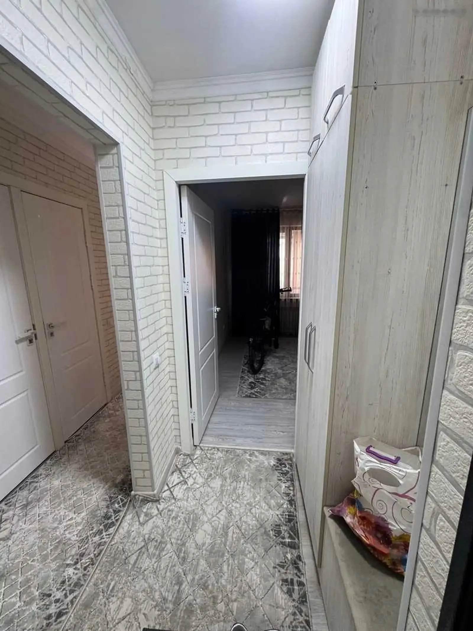 3-комн. квартира, 3 этаж, 60м², Зарнисор