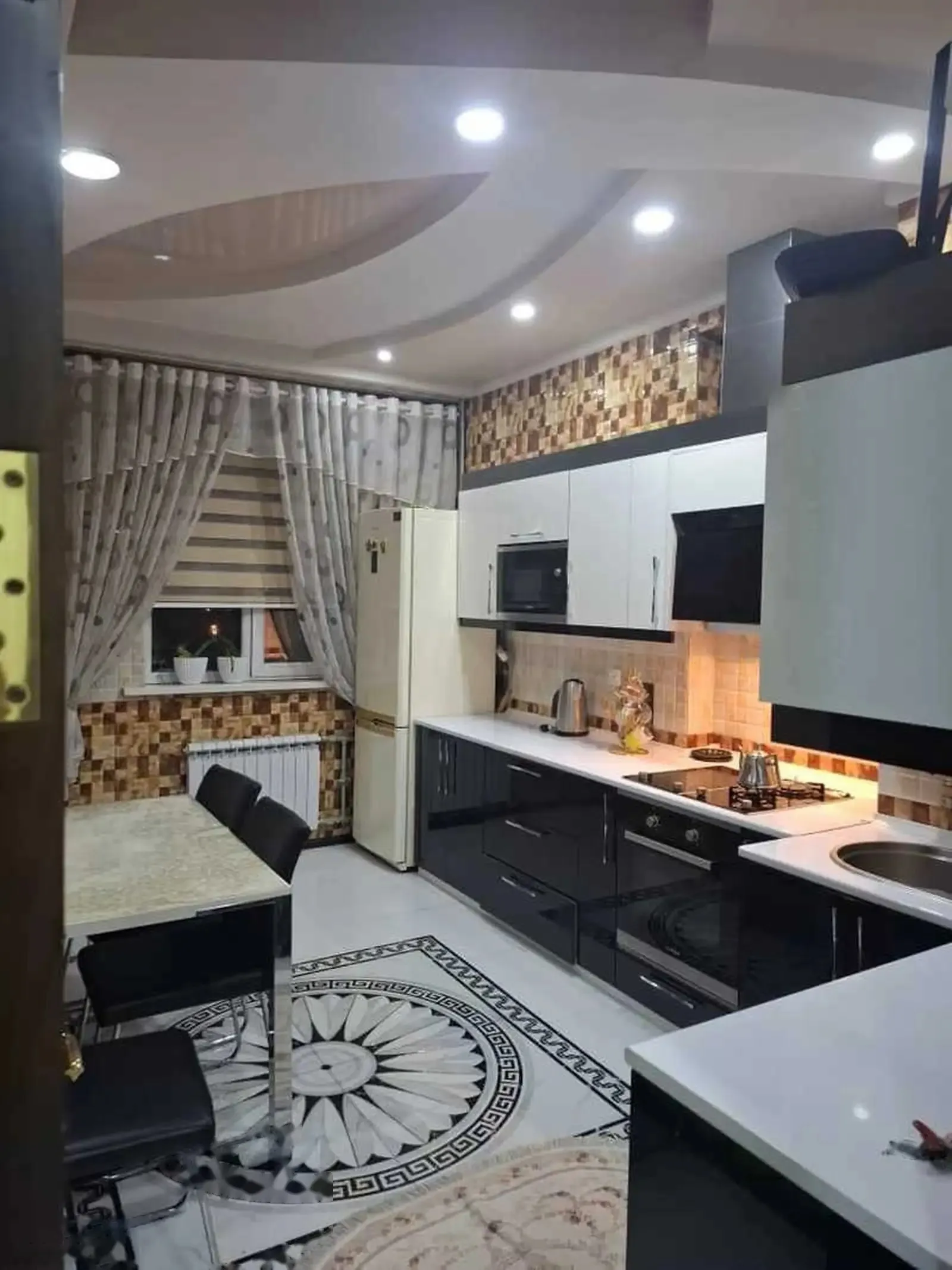 3-комн. квартира, 6 этаж, 115м², кохи Борбад