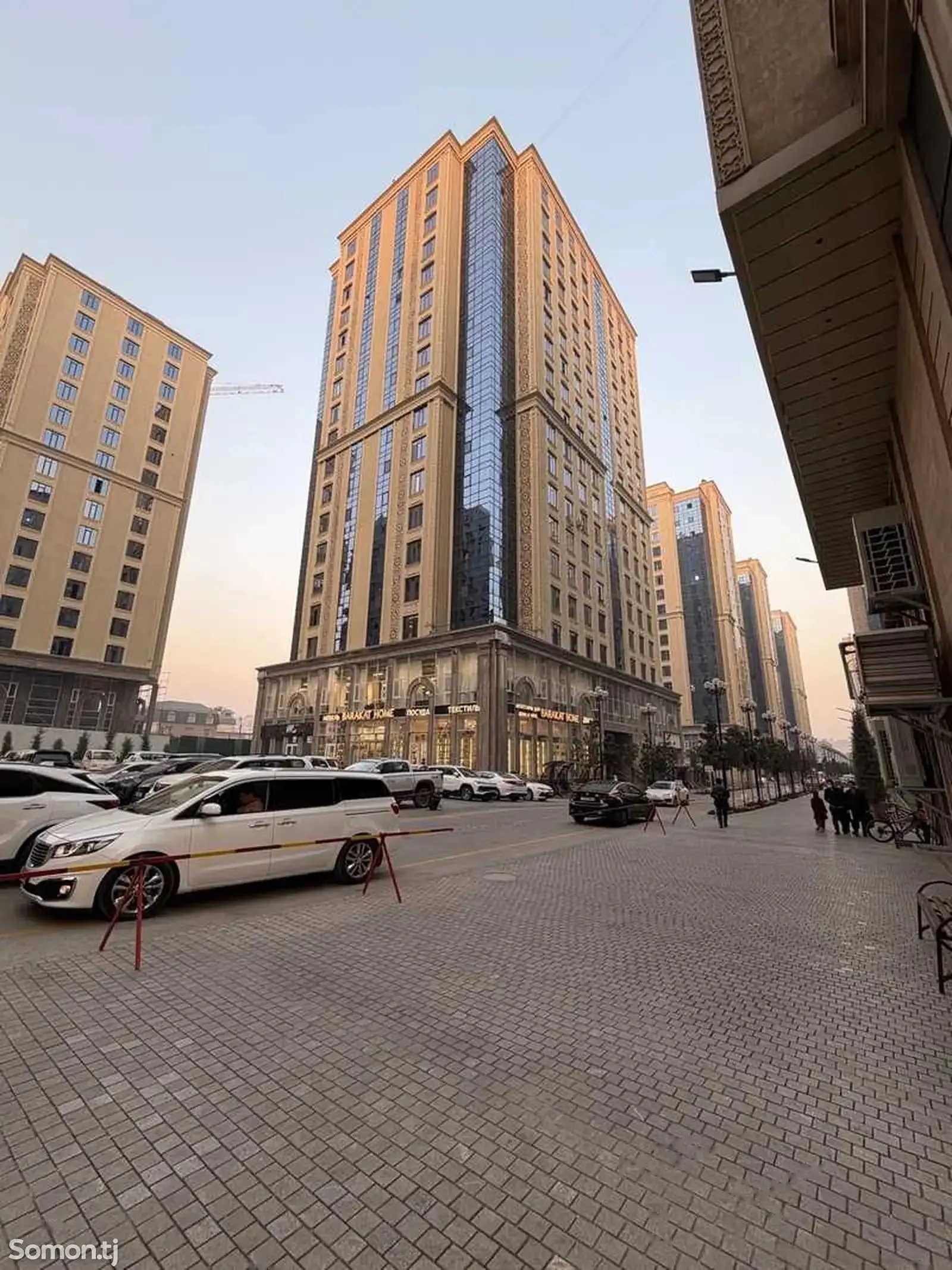 3-комн. квартира, 9 этаж, 154м², Шохмансур, ориентир Скорая больница