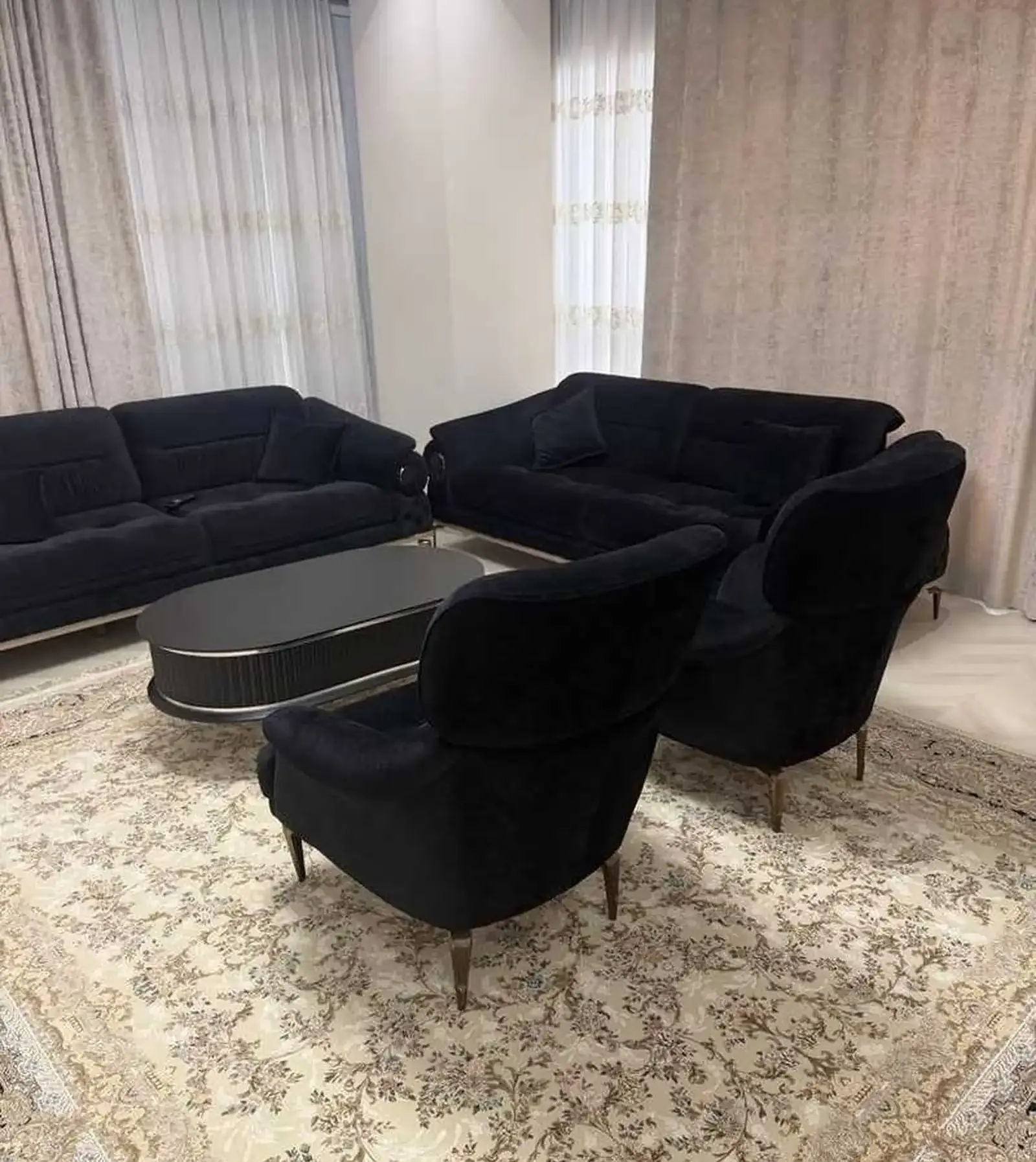 5-комн. квартира, 4 этаж, 220м², доми Баракат, путовский