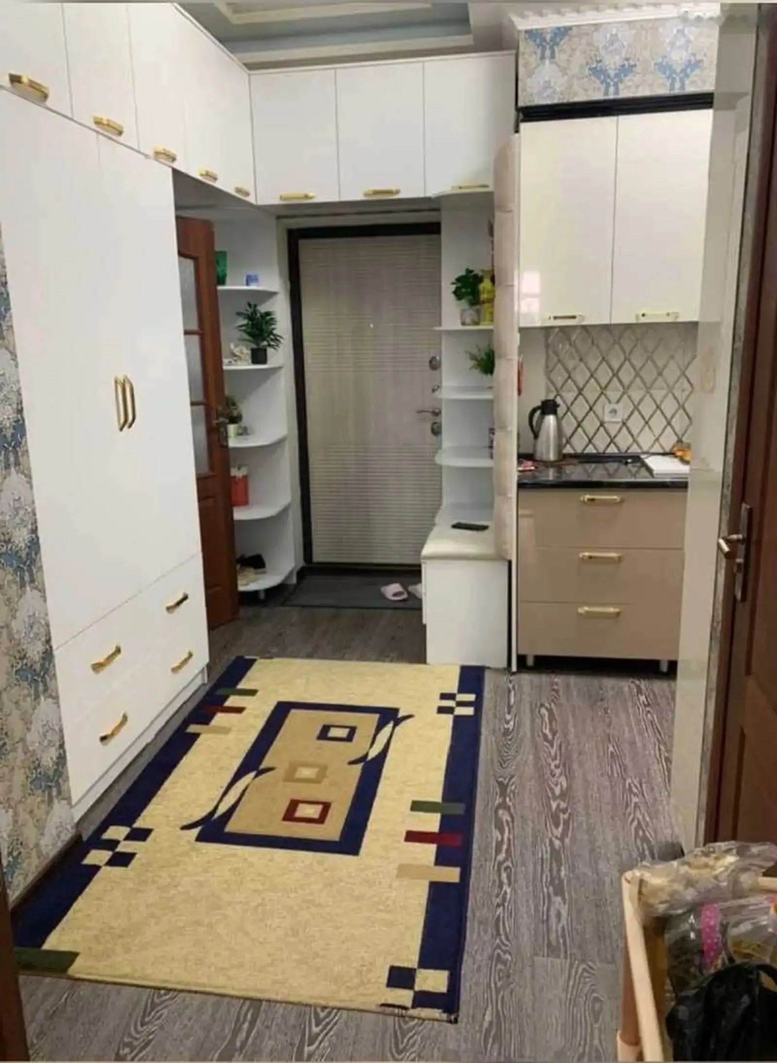 3-комн. квартира, 9 этаж, 72м², Мехргон