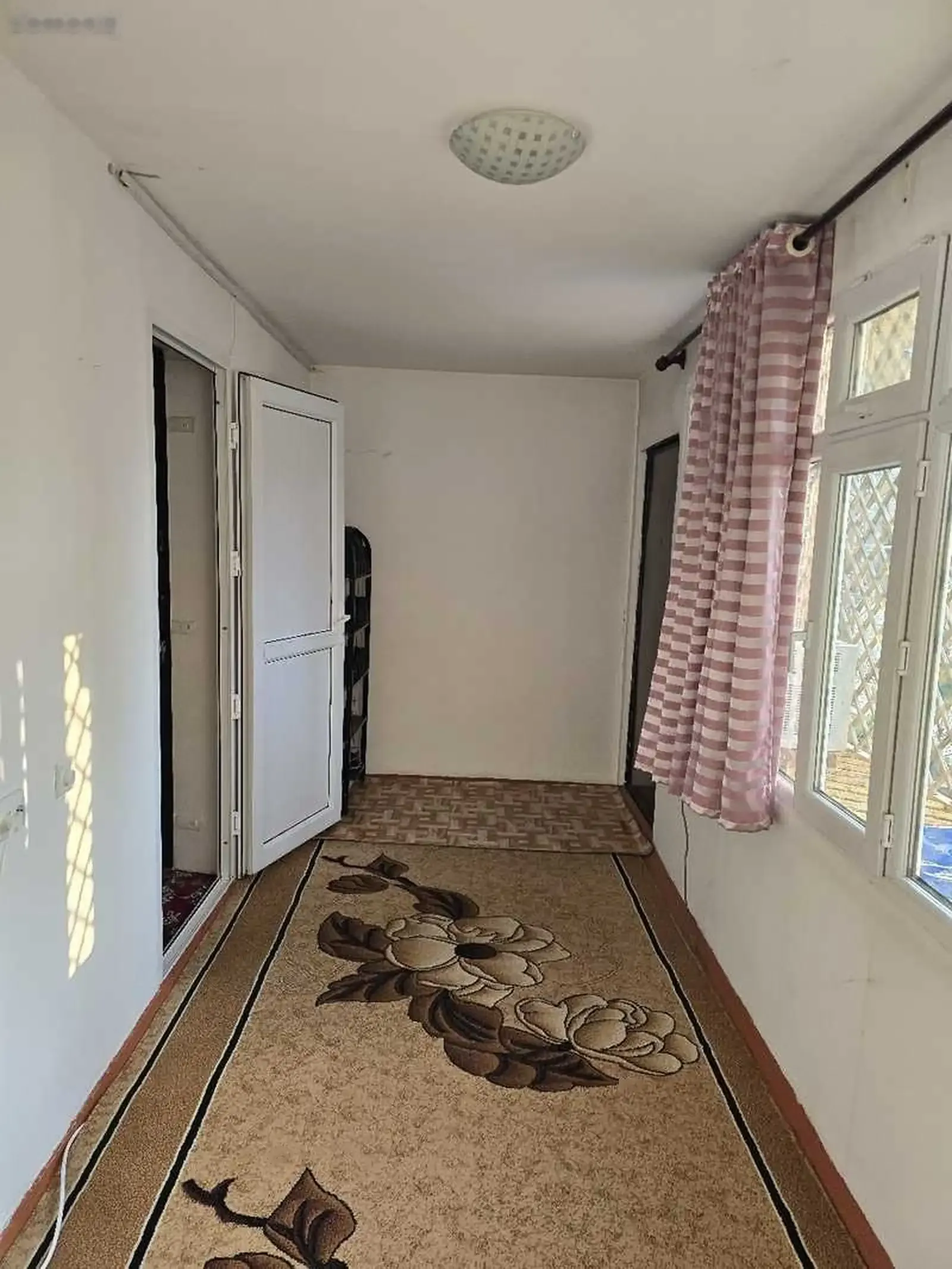 2-комн. квартира, 1 этаж, 57м², Сино, 101 мкр