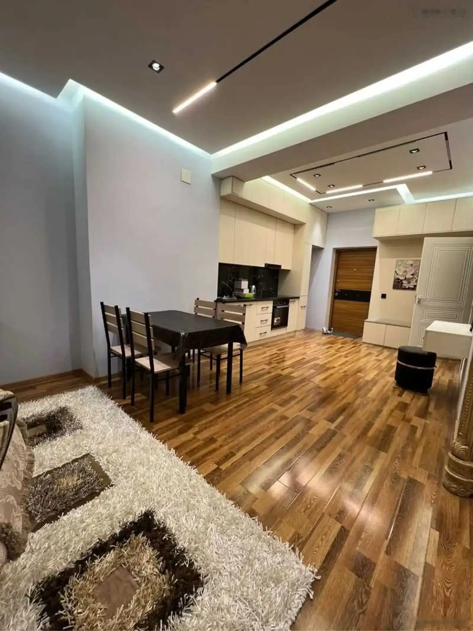 1-комн. квартира, 18 этаж, 52 м², Айни, ру ба руи Хилтон