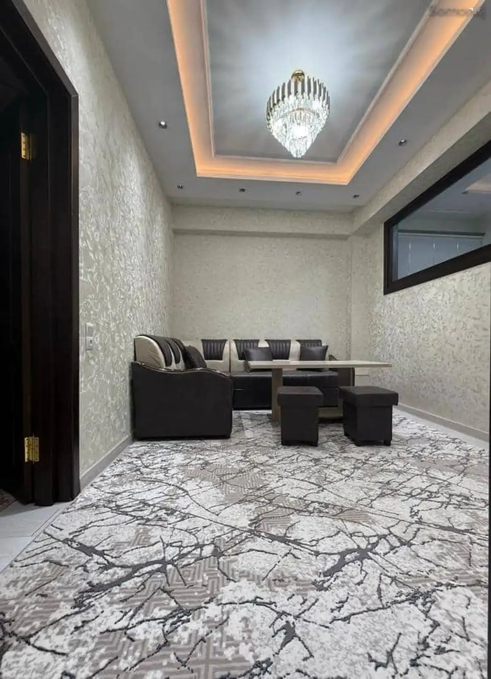 2-комн. квартира, 1 этаж, 82м², 18 микрорайон