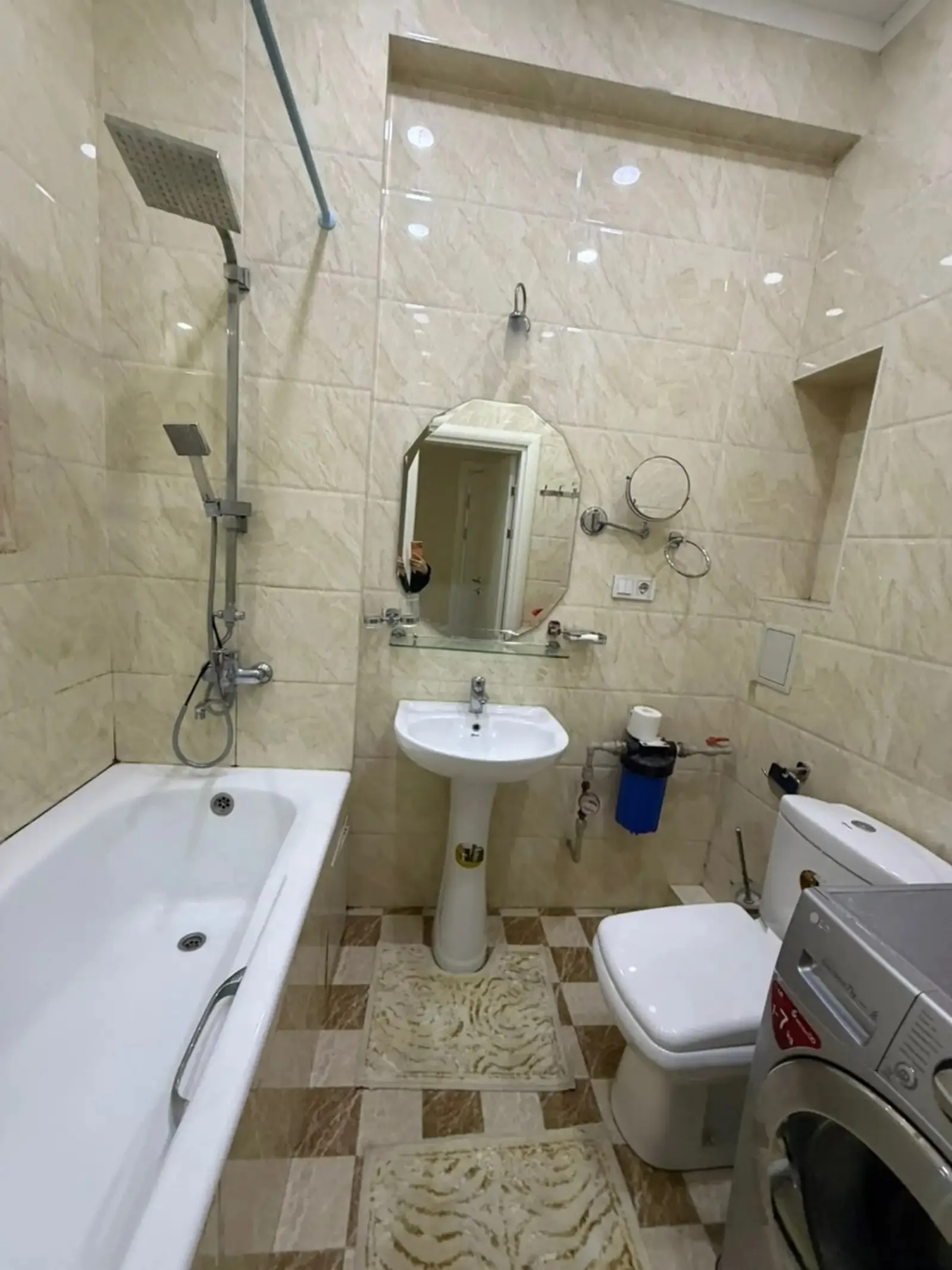 2-комн. квартира, 5 этаж, 110м², Дом печати