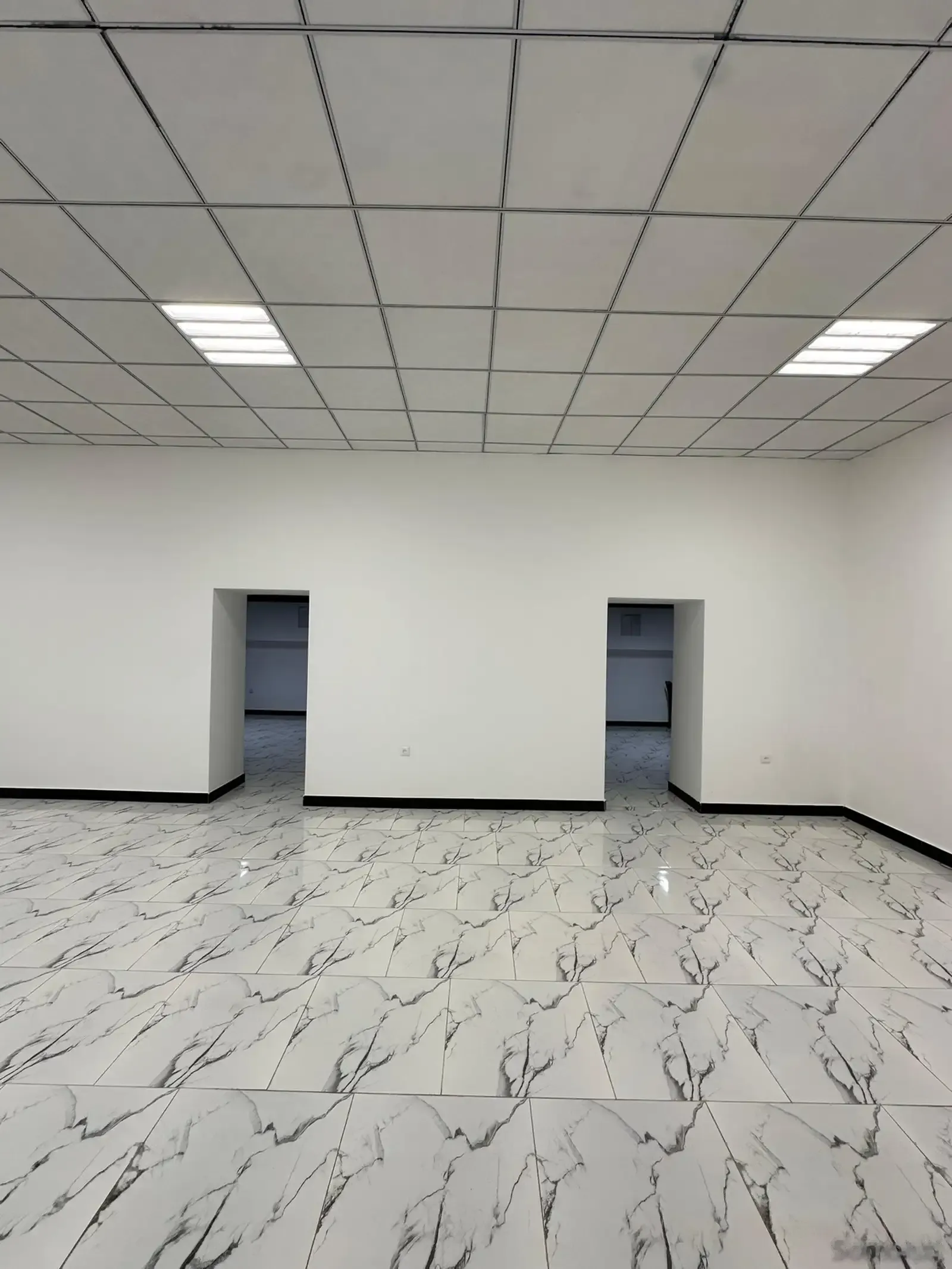 Помещение под свободное назначение, 200м², Шохмансур