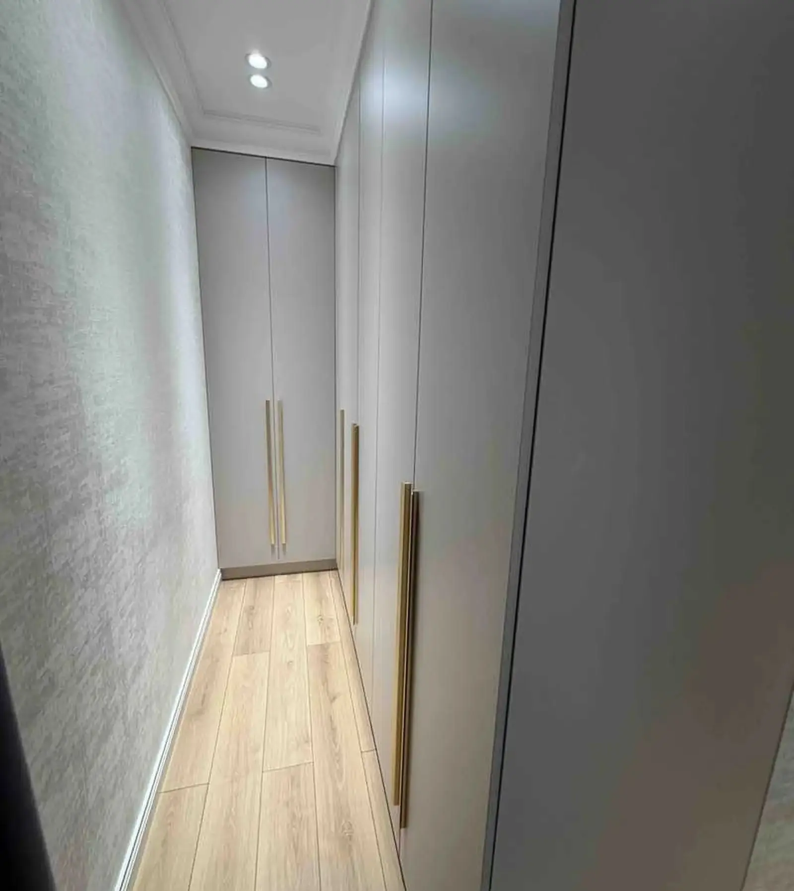 3-комн. квартира, 5 этаж, 130м², И.Сомони