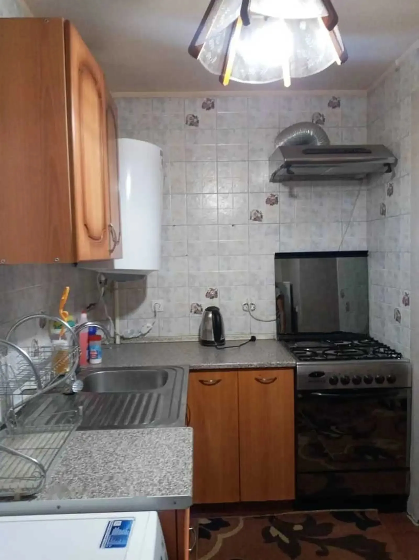3-комн. квартира, 2 этаж, 80м², Аэропорт