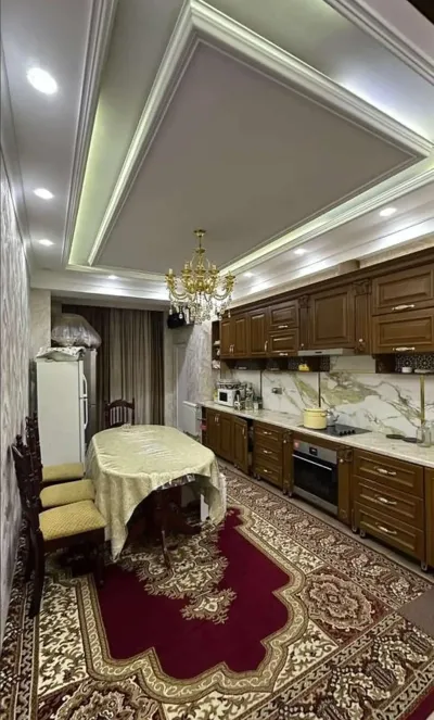 3-комн. квартира, 2 этаж, 130м², Сомони