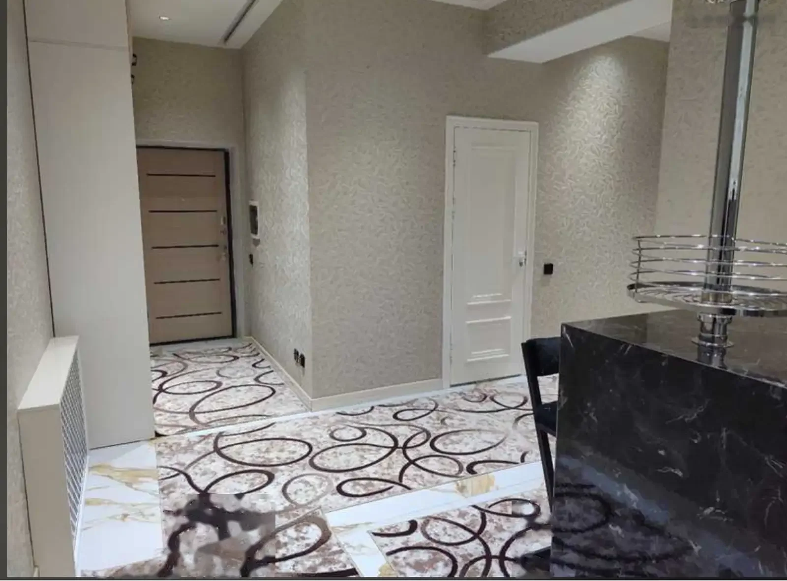 1-комн. квартира, 5 этаж, 48 м², Голубой экран