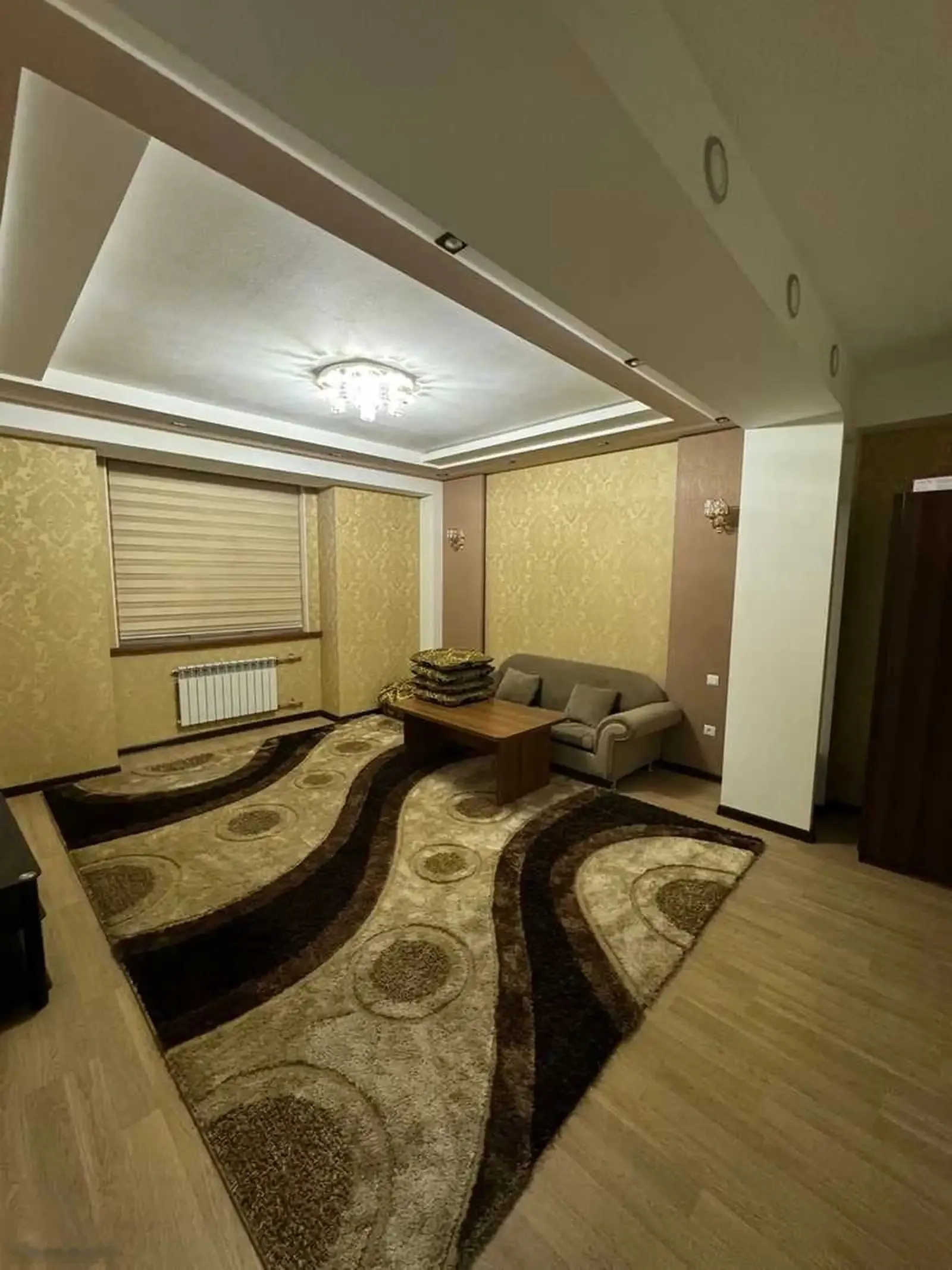 3-комн. квартира, 3 этаж, 110м², ботанический сад