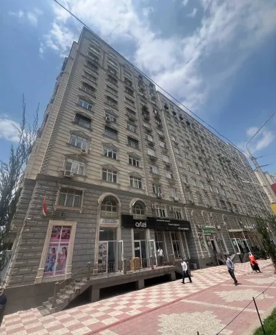 2-комн. квартира, 11 этаж, 56 м², Исмоили Сомони, Северный