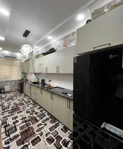 4-комн. квартира, 1 этаж, 100 м², Фирдавси, Цирк, рядом Школа 51
