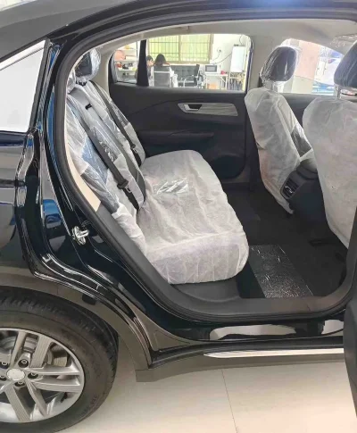 Hongqi E-QM5, 2026