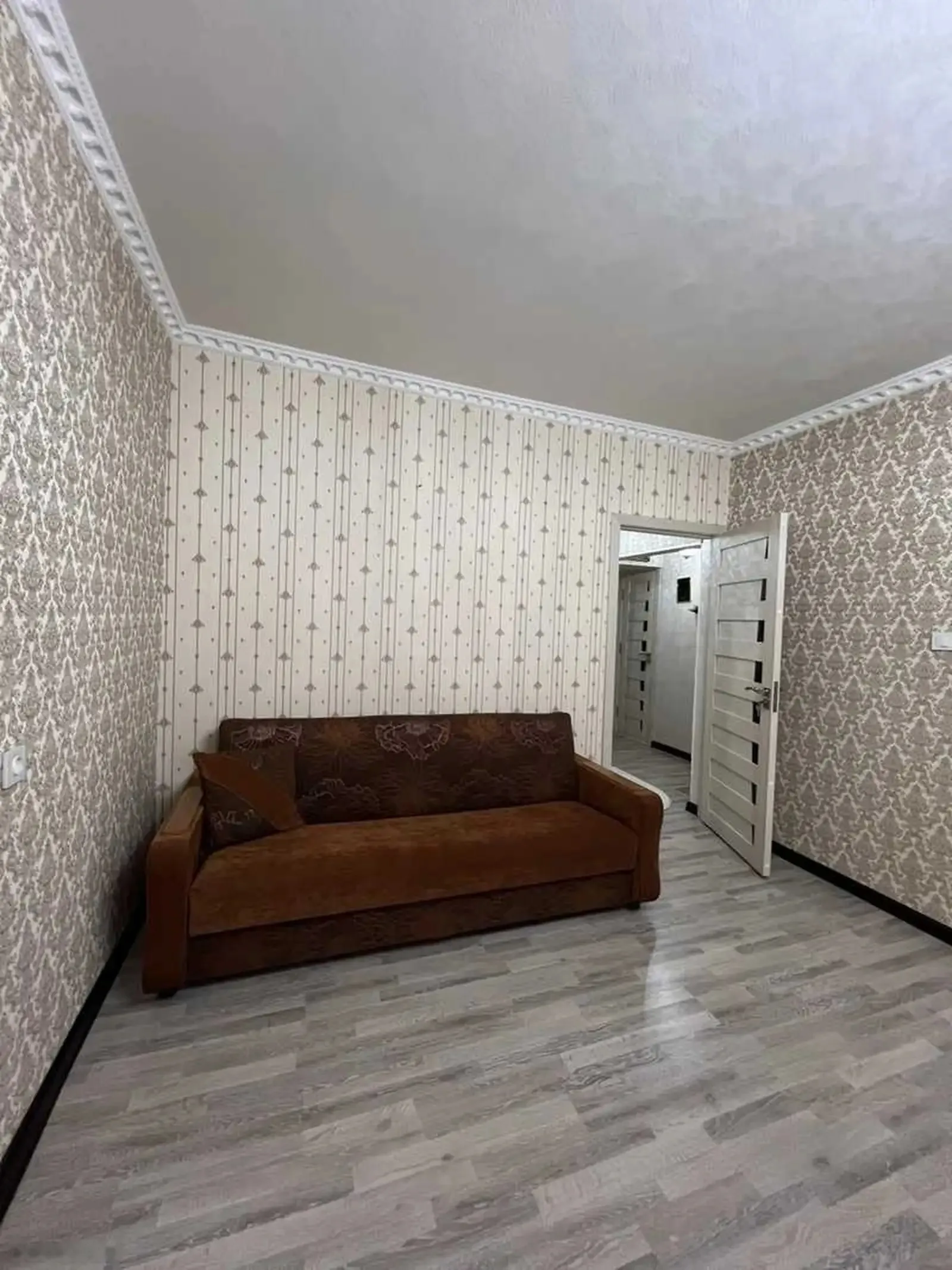 2-комн. квартира, 4 этаж, 62м², 92мкр