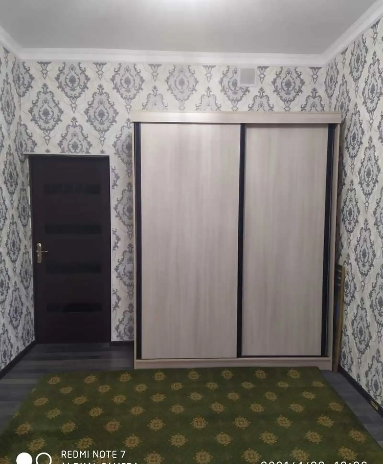 2-комн. квартира, 2 этаж, 55м², н. Сино, ориентир посольство России