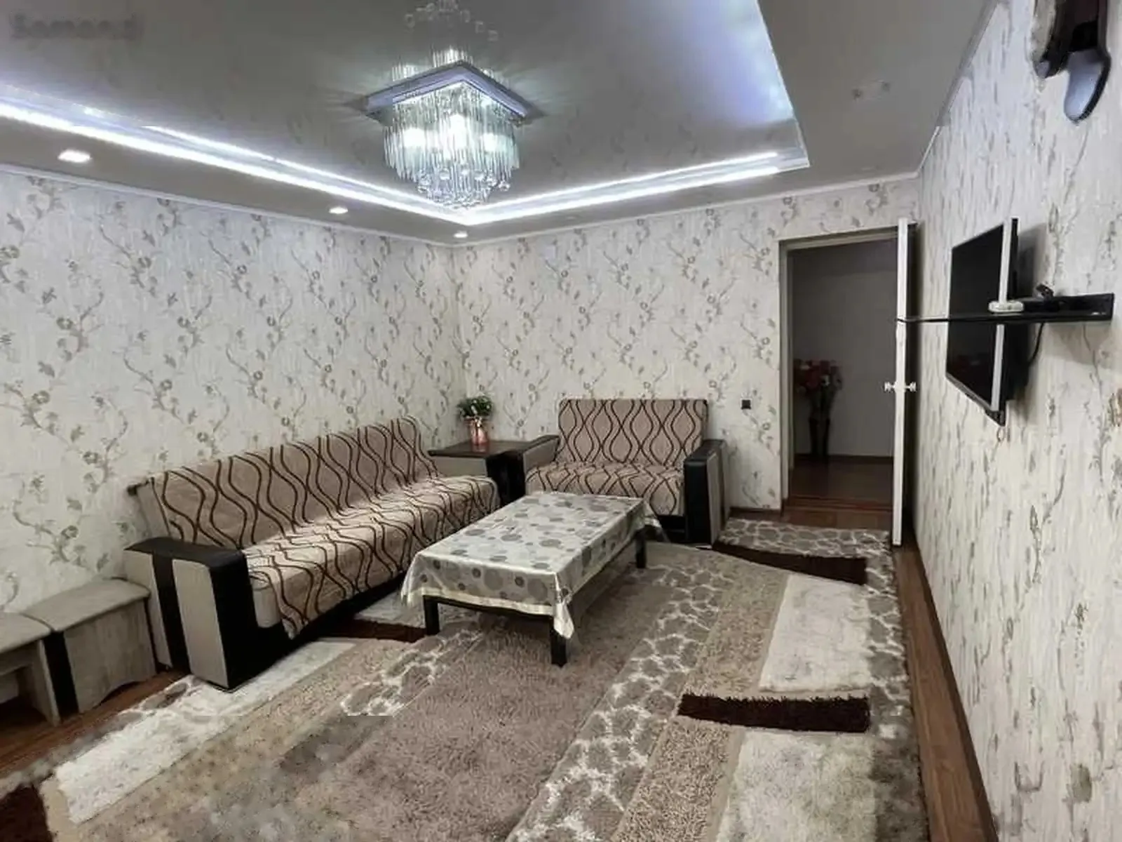 2-комн. квартира, 2 этаж, 60м², Ослиные Уши, Роддом 2, Чучабирён