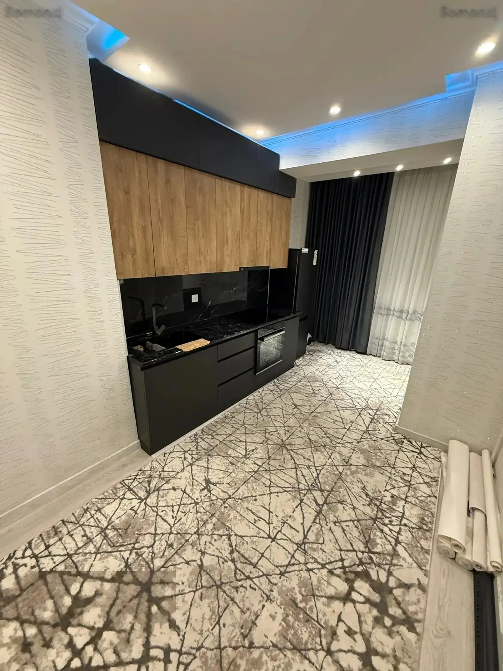 2-комн. квартира, 12 этаж, 86м², Шохмансур