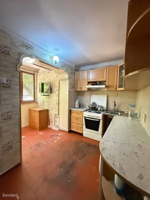 2-комн. квартира, 2 этаж, 60 м², сино
