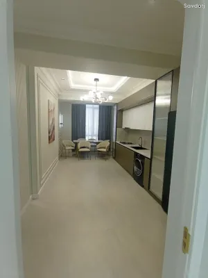 2-комн. квартира, 16 этаж, 84м², Фирдавси