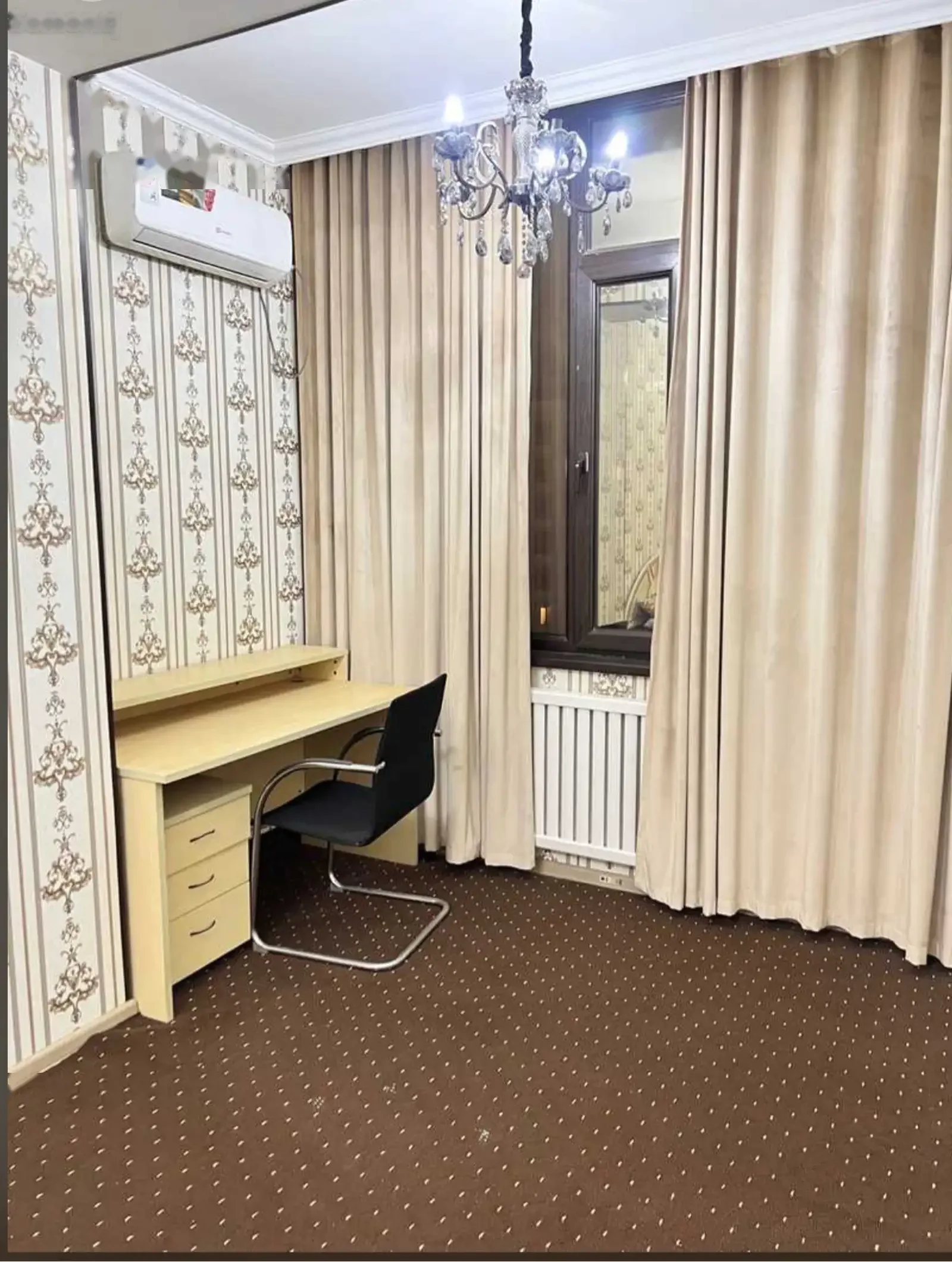 3-комн. квартира, 14 этаж, 120м², Скорый Шохмансур