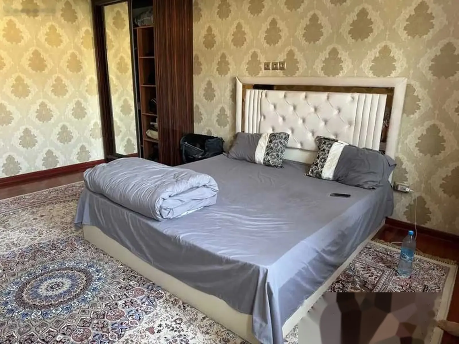 3-комн. квартира, 3 этаж, 143м², Ориентир парки Ботаники