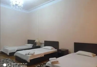 2-этажный, 12 комнатный дом, 450 м², Шохмансур