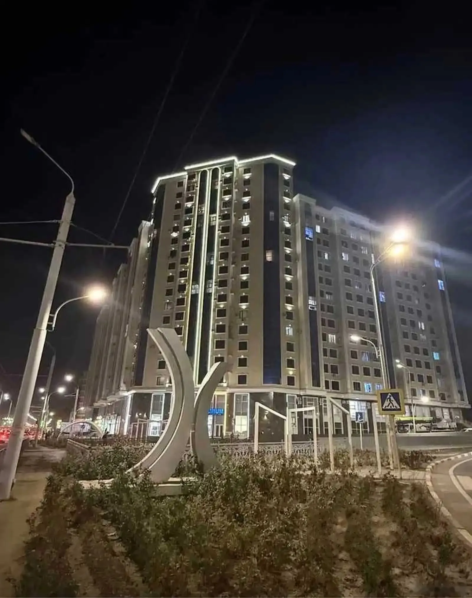 3-комн. квартира, 3 этаж, 100м², 102мкр