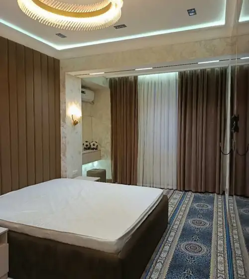 2-комн. квартира, 11 этаж, 61 м², Фирдавси