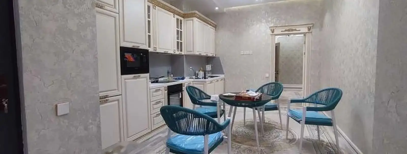 2-комн. квартира, 9 этаж, 100м², центр города