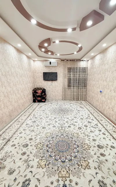 3-комн. квартира, 2 этаж, 65м², 84мкр, Ресторан «Тайга»