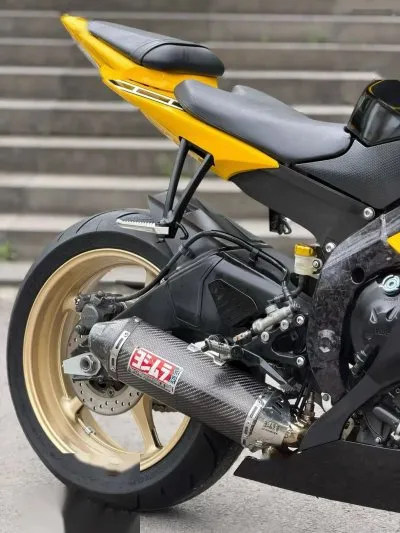 Мотоцикл YAMAHA R