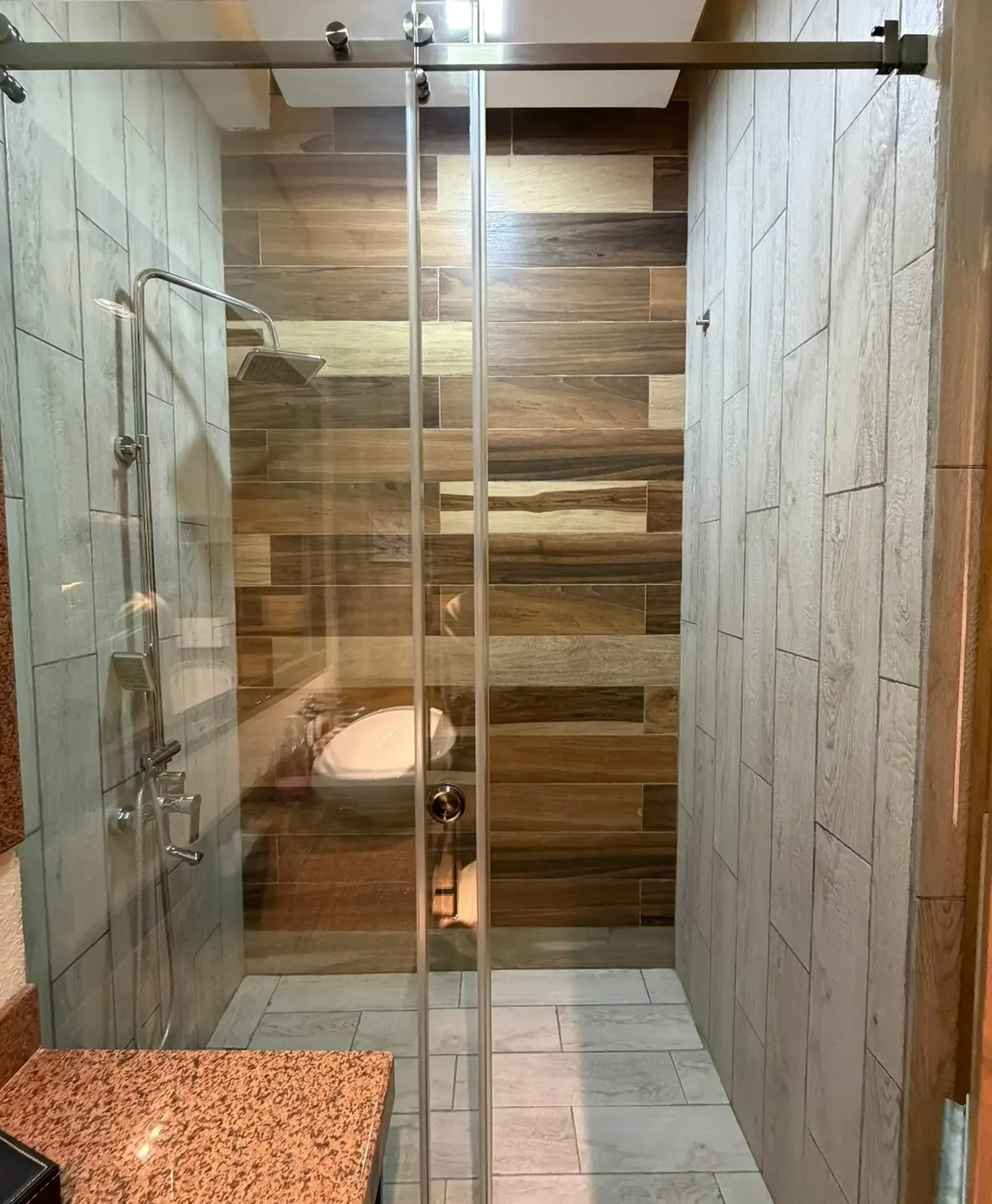 2-комн. квартира, 13 этаж, 103 м², Ёкут 2000, Шохмансур