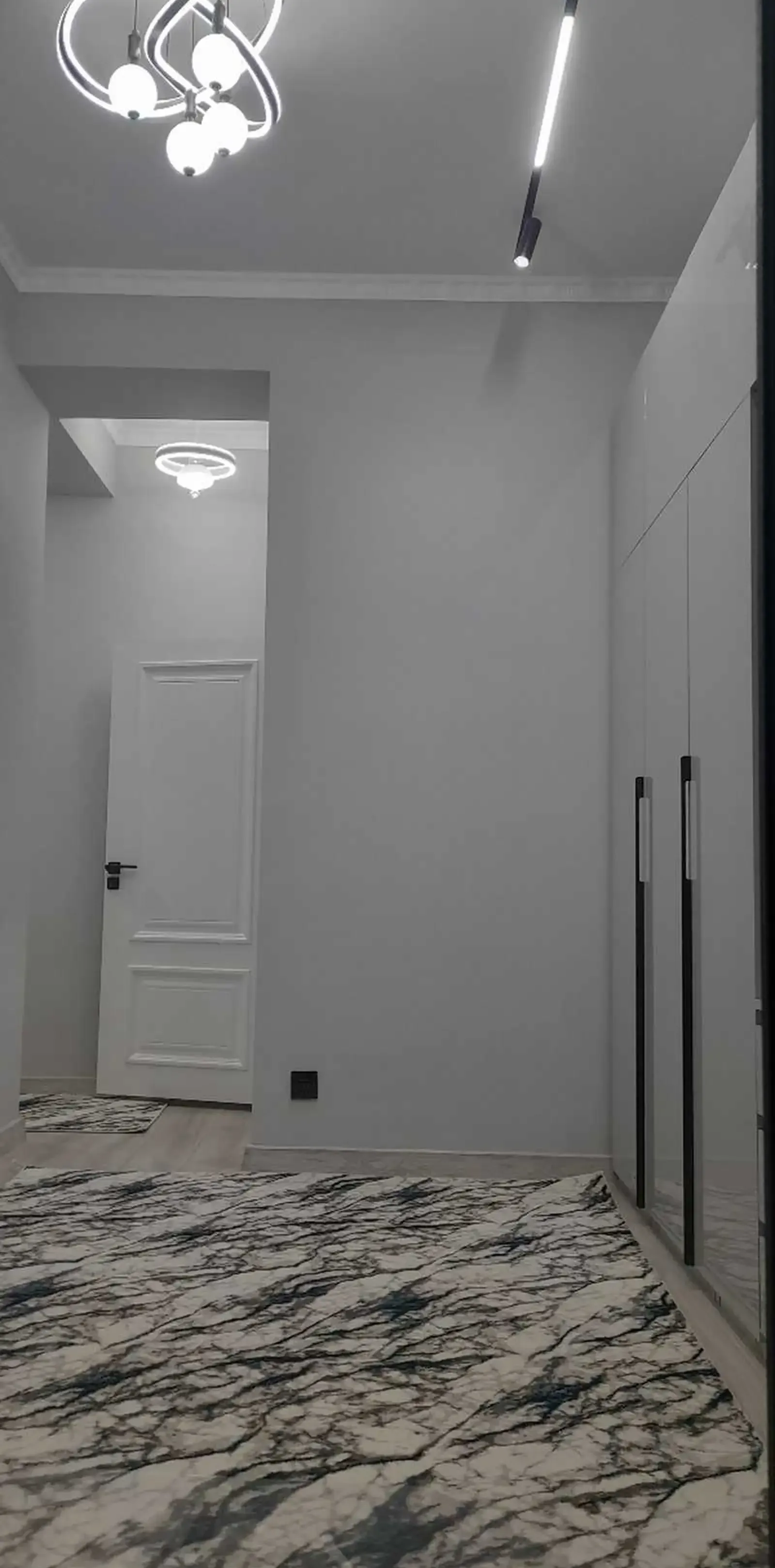 2-комн. квартира, 10 этаж, 60м², И.Сомони