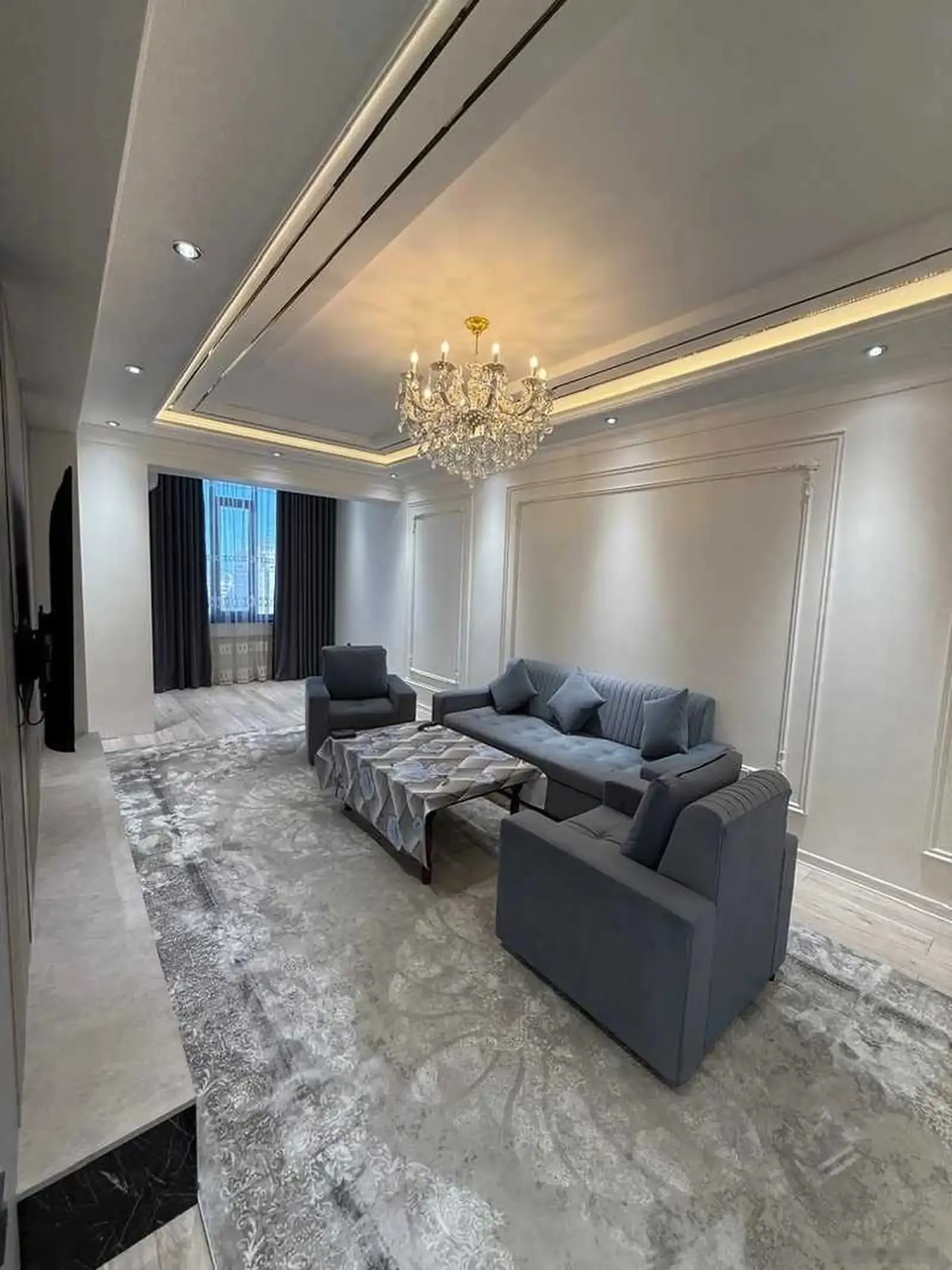 2-комн. квартира, 12 этаж, 90м², Шохмансур