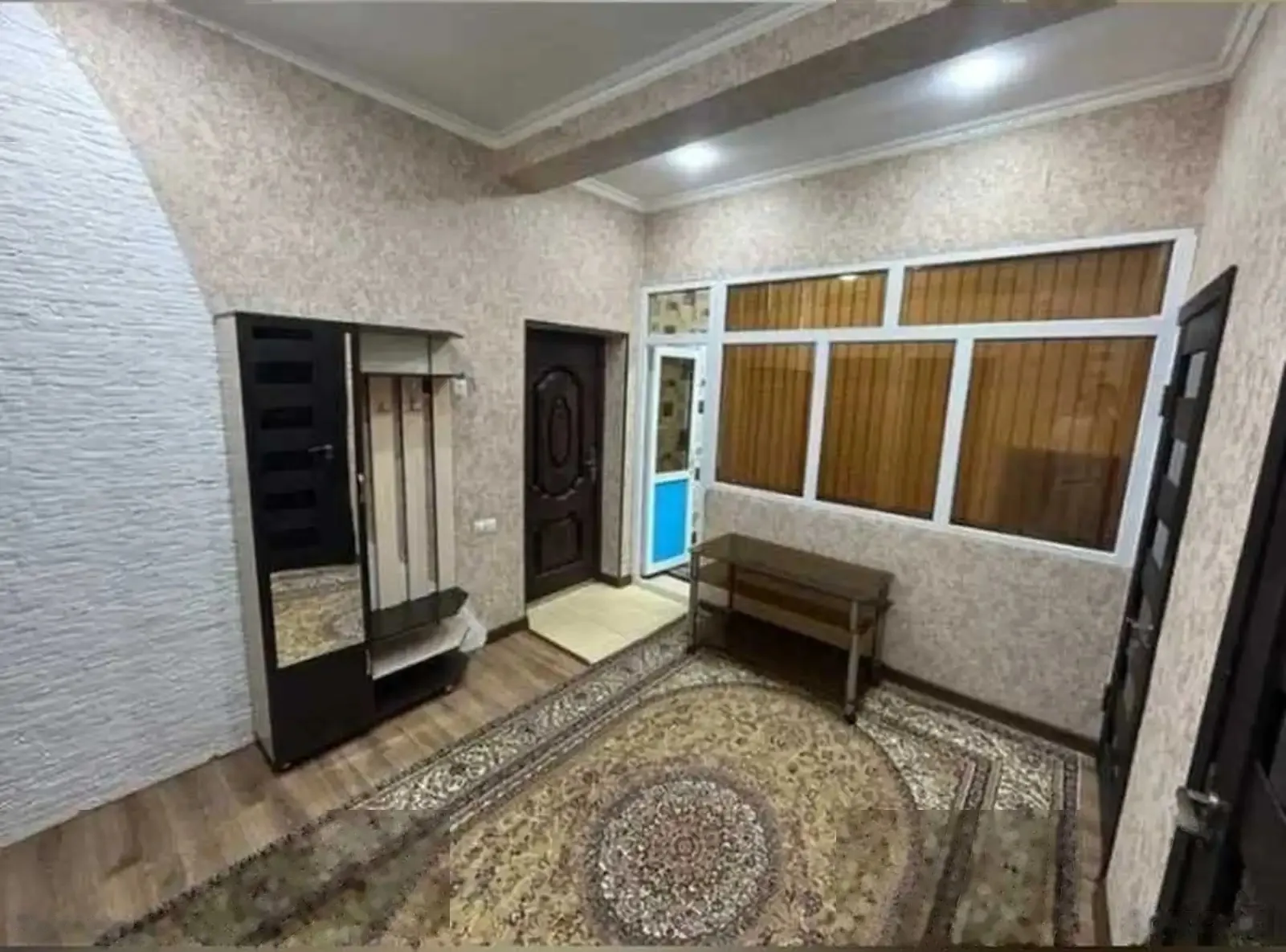 2-комн. квартира, 10 этаж, 60м², Голубой Экран
