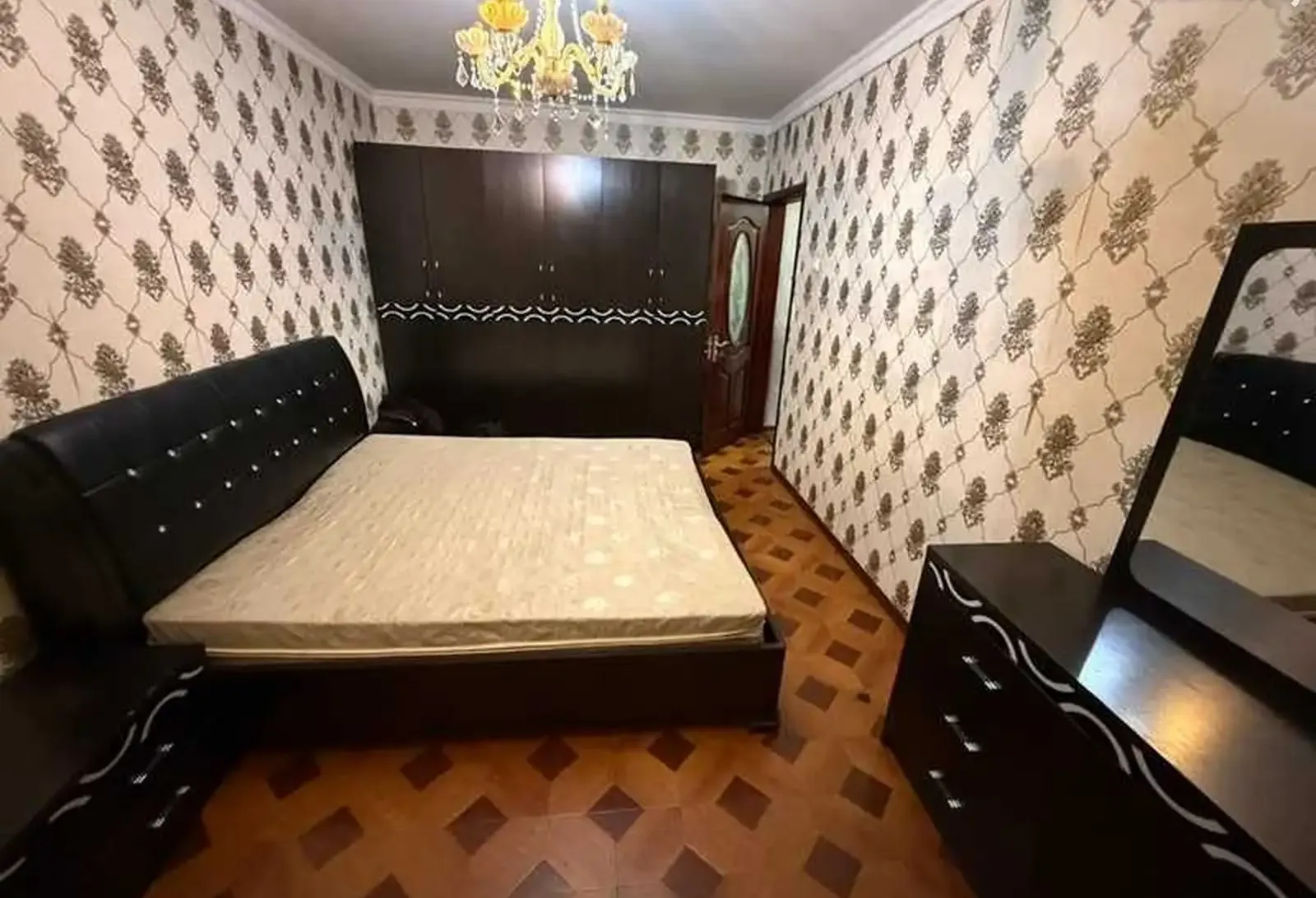 3-комн. квартира, 1 этаж, 67м², профсоюз больницаи маъюбон