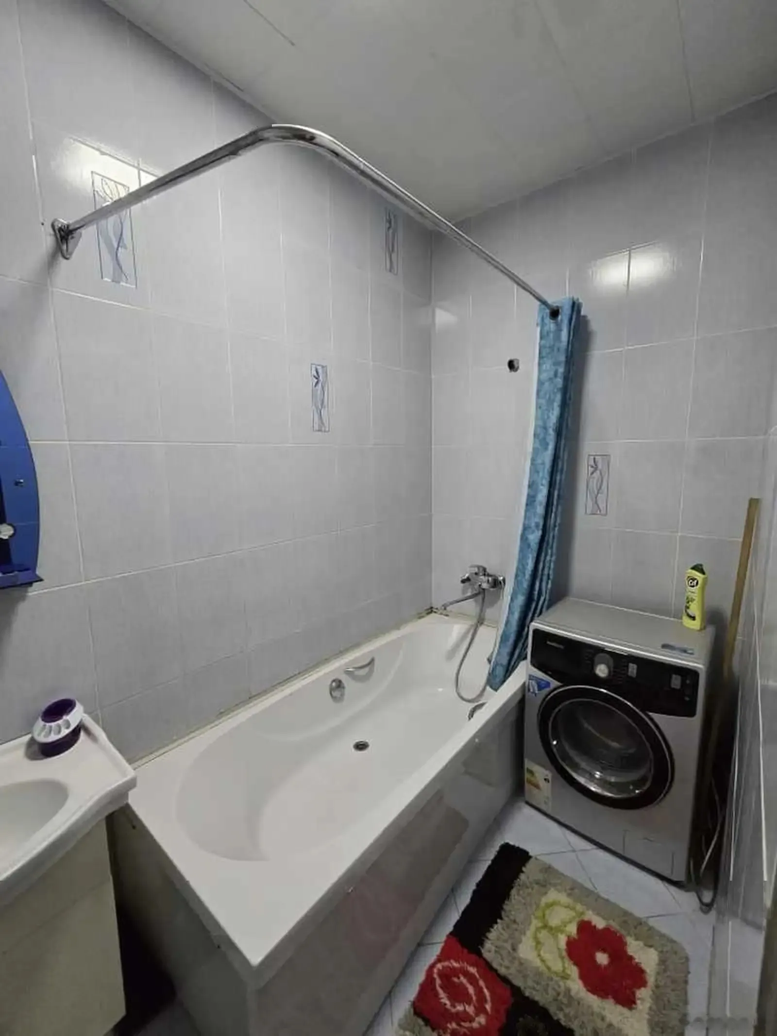 3-комн. квартира, 2 этаж, 130м², Кӯчаи Истравшан
