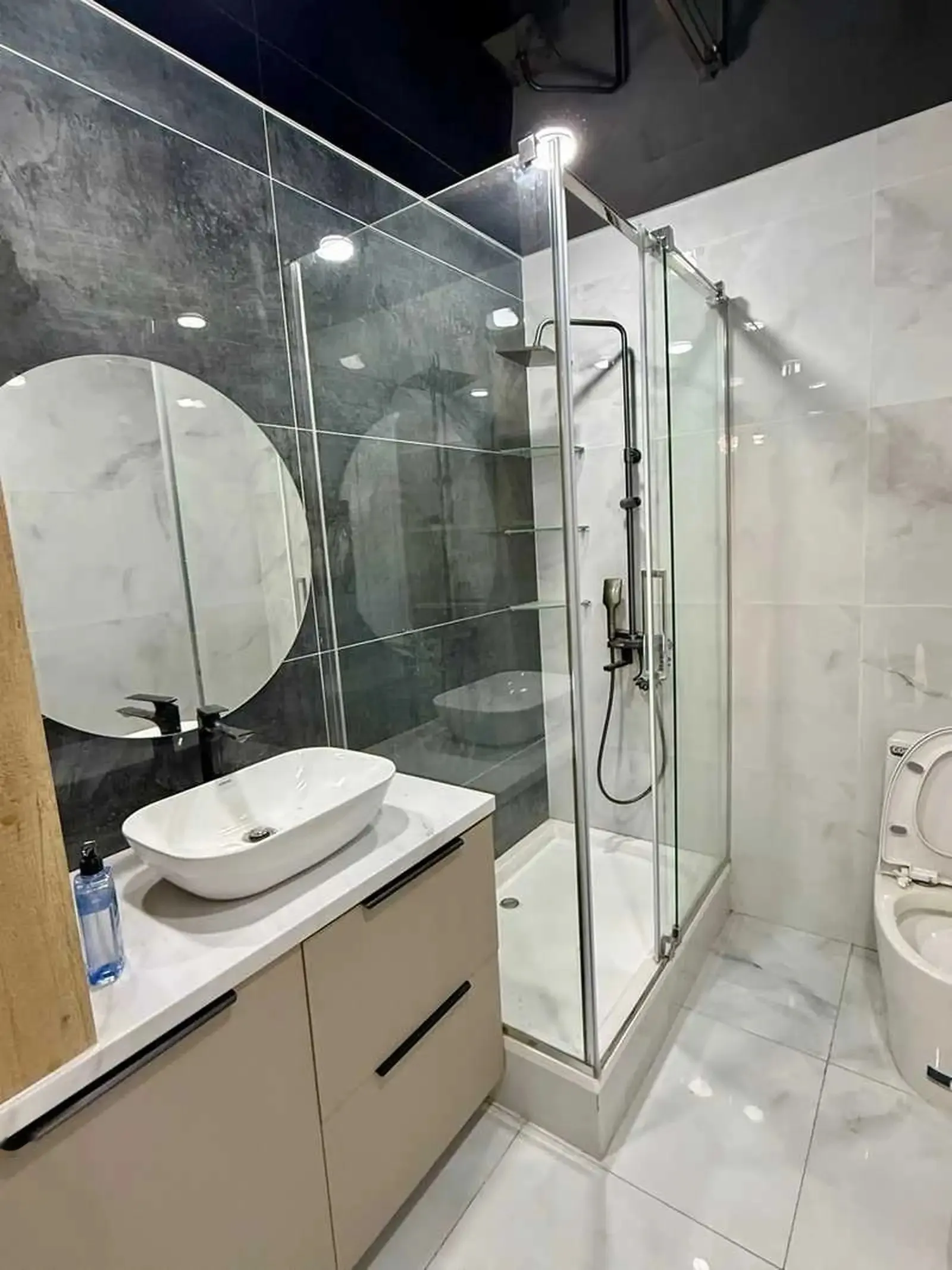 3-комн. квартира, 15 этаж, 118м², Сомони Ёкут