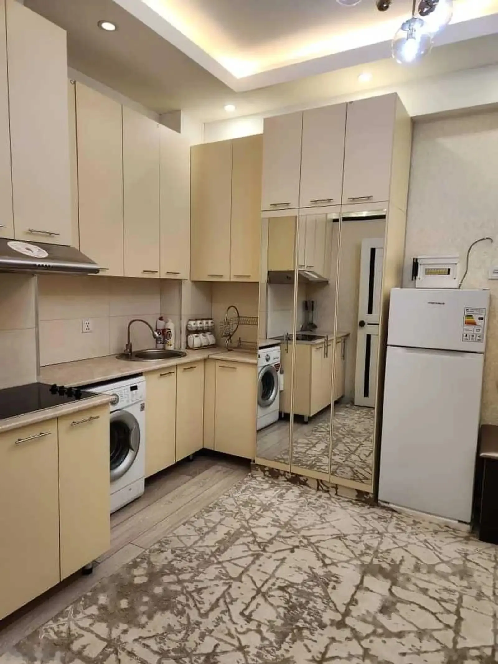 2-комн. квартира, 3 этаж, 65м², скорый