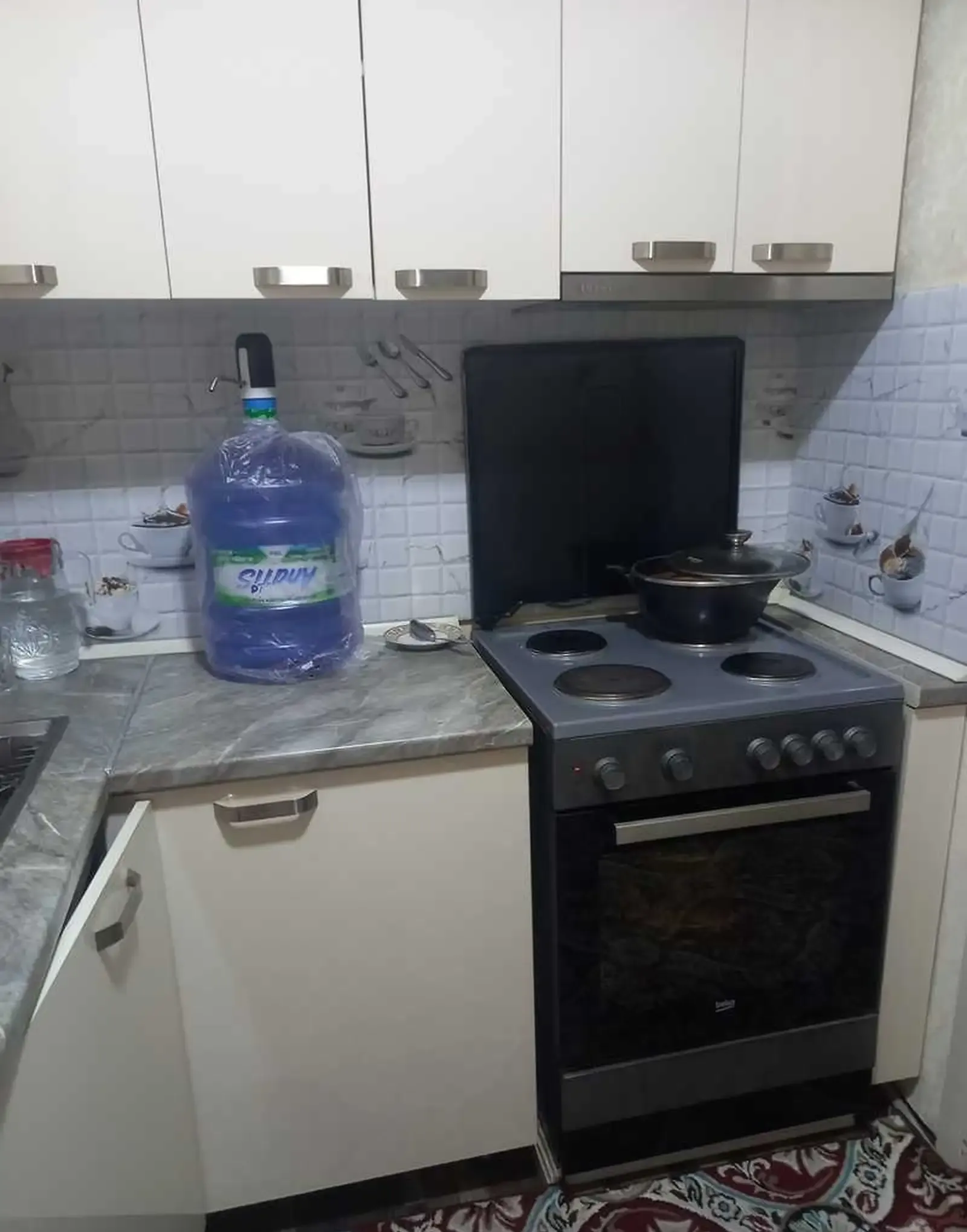 2-комн. квартира, 4 этаж, 60м², 92 Мкр