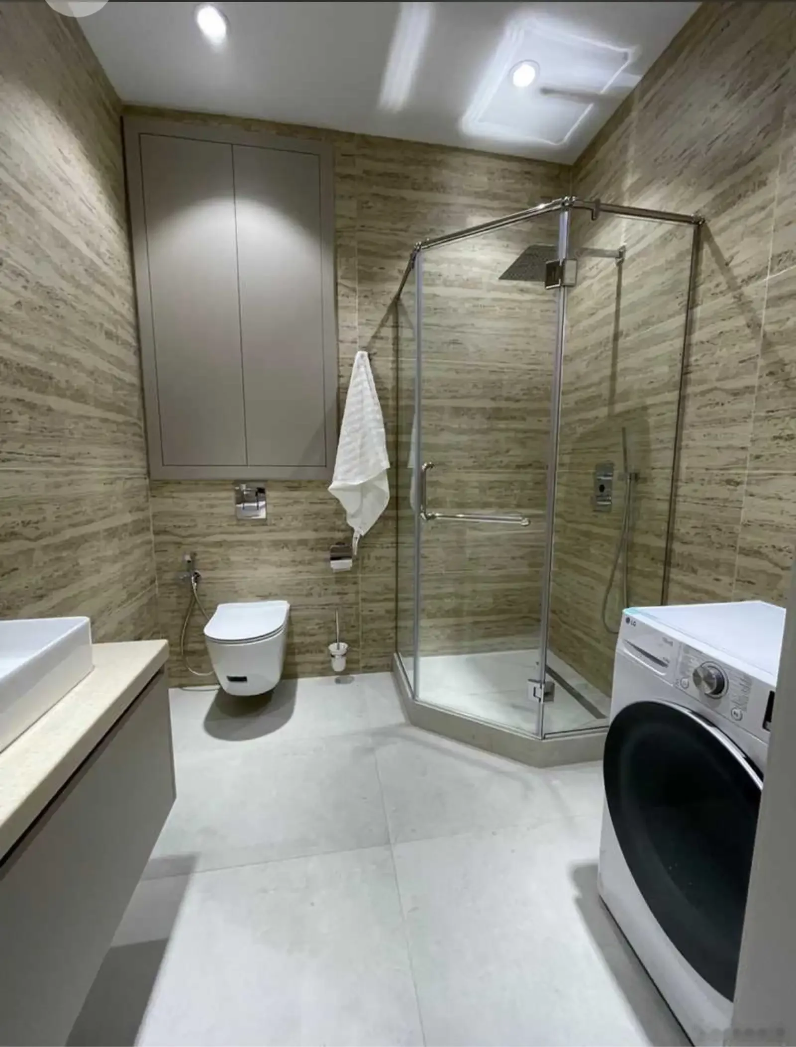 2-комн. квартира, 10 этаж, 100м², Славянский