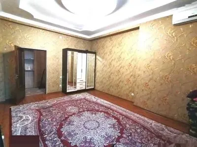 3-комн. квартира, 1 этаж, 110м², шохмансур Аэрапорт