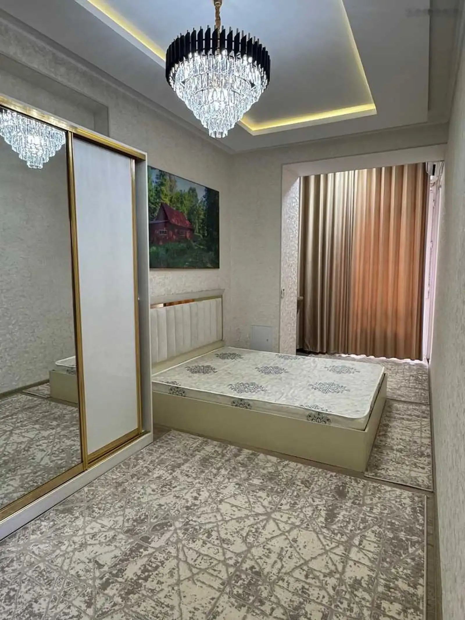 2-комн. квартира, 4 этаж, 79м², И. Сомони