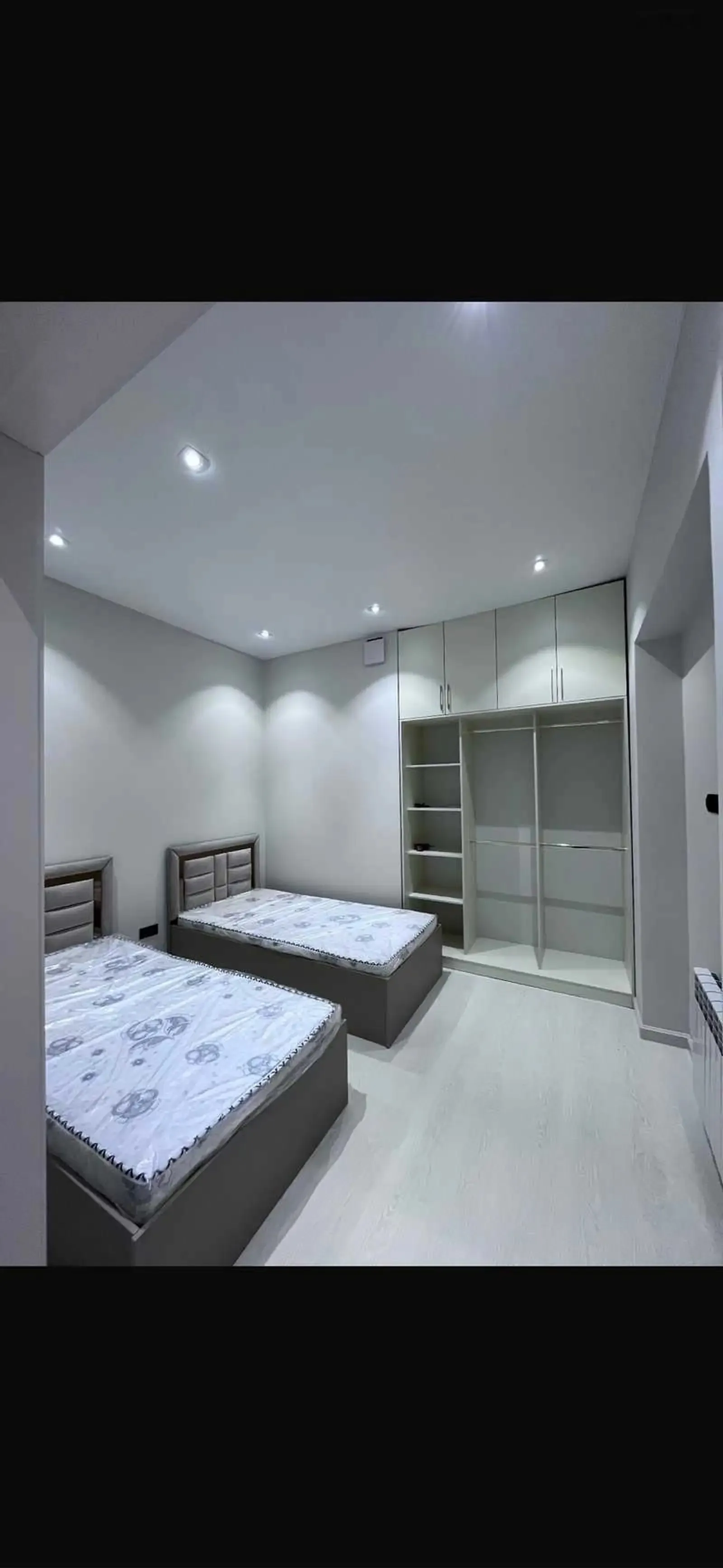 3-комн. квартира, 2 этаж, 100м², Сино