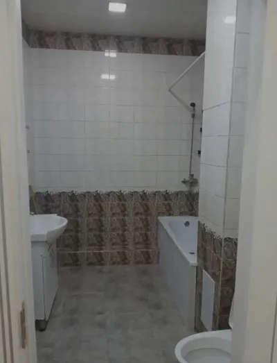 2-комн. квартира, 11 этаж, 53 м², Исмоили Сомони, Водонасос