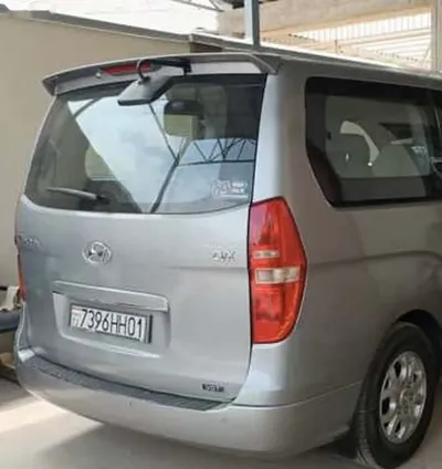 Задние стоп фары Hyundai Grand Starex 2010-2014