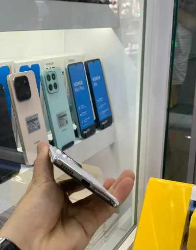 Tecno Spark 20 256 gb — миниатюра 2
