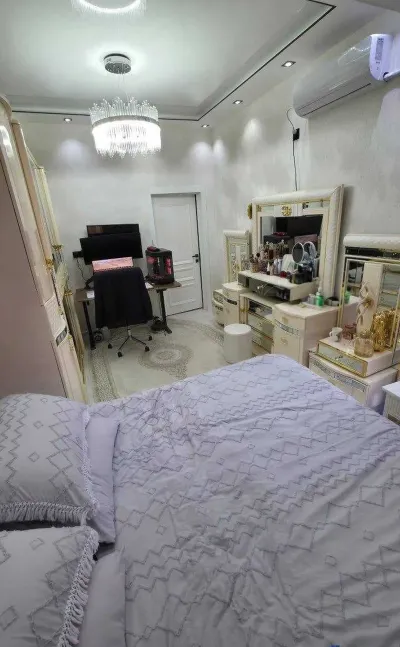 2-комн. квартира, 14 этаж, 83 м², Сино, эстакади 82