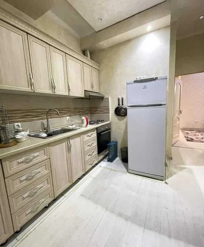 2-комн. квартира, 4 этаж, 75м², И.Сомони, Дом печать